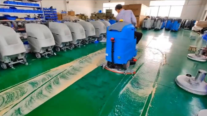 沙田2023年还在用人工的物业保洁不妨试试洗地机吧